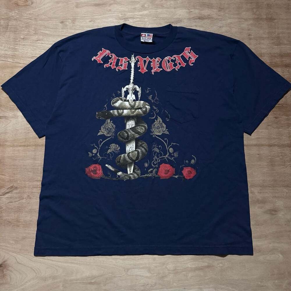 Vintage Y2K Las Vegas Snake Sword Roses Graphic T-Shirt XXL Bayside USA